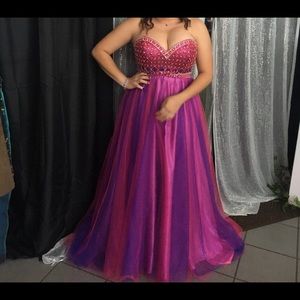 Traje de quinceañera(15) o prom dress